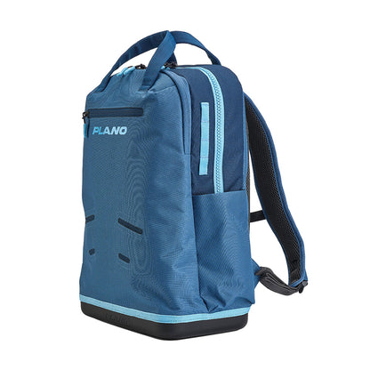 Plano Weekend Tackle Backpack 3700 Wave tackle storage detail