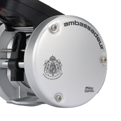 Abu Garcia Ambassadeur C1 5500LC round reel handle detail