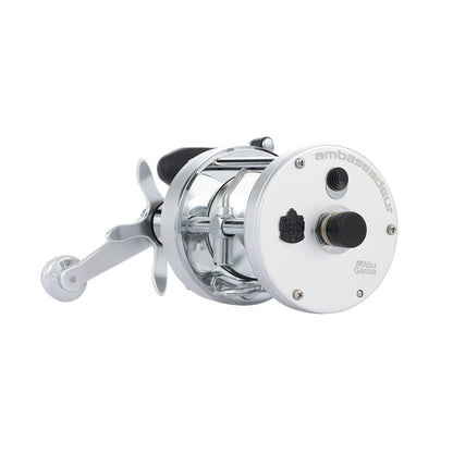 Abu Garcia Ambassadeur C1 7000 round reel power handle detail